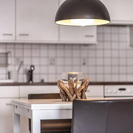 Prada 2 Apartment Flims Luaran gambar