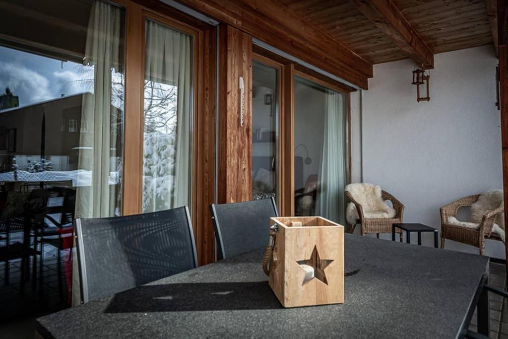 Prada 2 Apartment Flims Luaran gambar