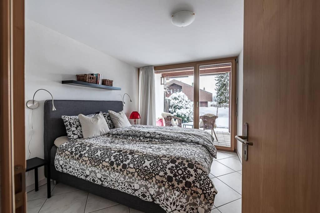 Prada 2 Apartment Flims Luaran gambar